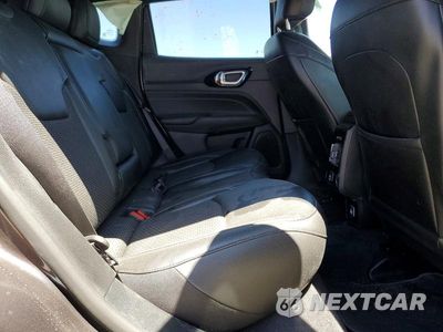 Zdjęcie 11 z 13 samochodu: 2023 JEEP COMPASS LATITUDE VIN:3C4NJDBN1PT549125 - miniatura