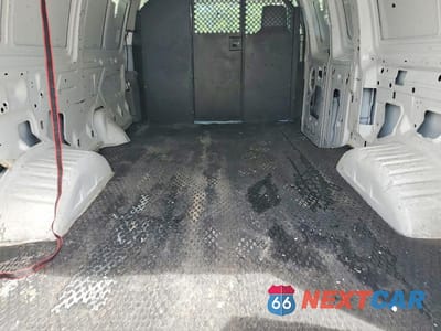 Zdjęcie 10 z 13 samochodu: 2011 FORD ECONOLINE E150 VAN VIN:1FTNE1EL2BDA59112 - miniatura