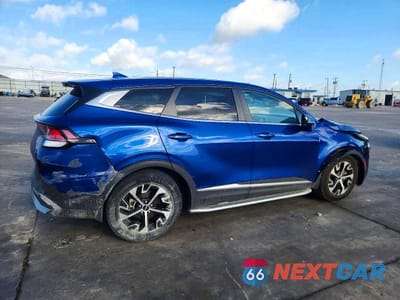 Trzecie zdjęcie samochodu z tyłu: 2023 KIA SPORTAGE EX VIN:5XYK33AF8PG095903 - miniatura