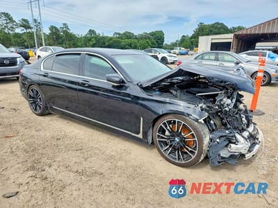 Czwarte zdjęcie samochodu z boku: 2020 BMW 740 I VIN:WBA7T2C0XLGL17631 - miniatura