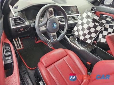 Zdjęcie 8 z 12 samochodu: 2022 BMW 330XE VIN:WBA5P9C04NFM09489 - miniatura
