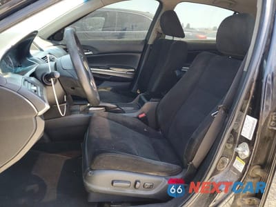 Zdjęcie 7 z 12 samochodu: 2008 HONDA ACCORD EX VIN:1HGCP36768A070317 - miniatura