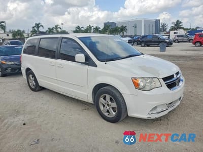 Czwarte zdjęcie samochodu z boku: 2012 DODGE GRAND CARAVAN SXT VIN:2C4RDGCG7CR284413 - miniatura