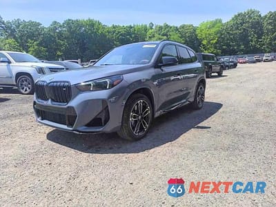 2026 BMW X1 M35I WBX13EF09T5515539 - główne zdjęcie licytacji z USA - miniatura