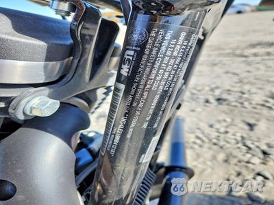 Zdjęcie 9 z 9 samochodu: 2022 HARLEY-DAVIDSON XL883 N VIN:1HD4LE219NB412181 - miniatura