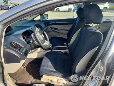 Zdjęcie 7 z 13 samochodu: 2006 HONDA CIVIC HYBRID VIN:JHMFA362X6S008135 - miniatura