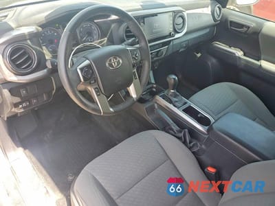Zdjęcie 8 z 12 samochodu: 2021 TOYOTA TACOMA SR5 V6 VIN:3TMCZ5AN3MM399242 - miniatura