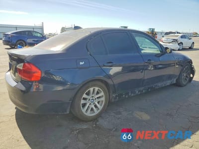Trzecie zdjęcie samochodu z tyłu: 2008 BMW 328 I SULEV VIN:WBAVC535X8FZ86189 - miniatura