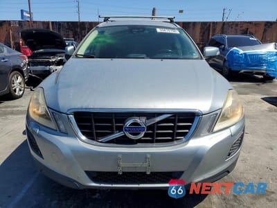 Piąte zdjęcie samochodu w środku: 2011 VOLVO XC60 T6 VIN:YV4902DZ6B2145009 - miniatura