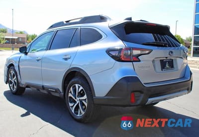 Czwarte zdjęcie samochodu z boku: 2021 SUBARU OUTBACK LIMITED VIN:4S4BTANCXM3223378 - miniatura