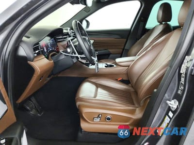 Zdjęcie 7 z 13 samochodu: 2023 MASERATI GRECALE GT VIN:ZN682AVA3P7418279 - miniatura
