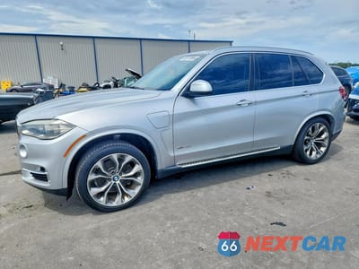 2016 BMW X5 XDR40E 5UXKT0C57G0S75672 - główne zdjęcie licytacji z USA - miniatura