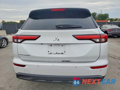 Zdjęcie 6 z 13 samochodu: 2022 MITSUBISHI OUTLANDER ES VIN:JA4J3TA82NZ065852 - miniatura