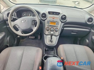 Zdjęcie 8 z 12 samochodu: 2009 KIA RONDO BASE VIN:KNAFG528797271788 - miniatura