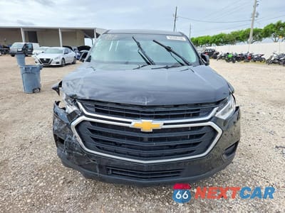 Piąte zdjęcie samochodu w środku: 2020 CHEVROLET TRAVERSE LS VIN:1GNERFKW7LJ229913 - miniatura