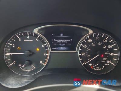 Zdjęcie 9 z 12 samochodu: 2017 NISSAN PATHFINDER PLATINUM VIN:5N1DR2MN2HC623909 - miniatura