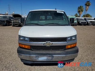 Piąte zdjęcie samochodu w środku: 2019 CHEVROLET EXPRESS G3500 LT VIN:1GAZGPFG4K1238293 - miniatura