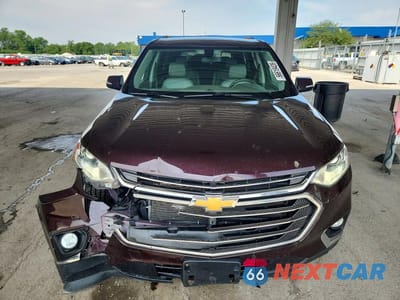 Piąte zdjęcie samochodu w środku: 2019 CHEVROLET TRAVERSE LT VIN:1GNERHKW1KJ190651 - miniatura