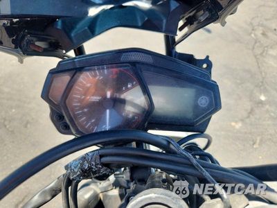 Zdjęcie 7 z 8 samochodu: 2016 YAMAHA YZFR3 VIN:MH3RH06Y7GK010439 - miniatura