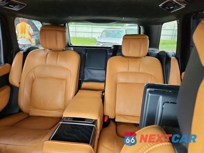 Zdjęcie 10 z 14 samochodu: 2019 LAND ROVER RANGE ROVER AUTOBIOGRAPHY VIN:SALGV5RE4KA531204 - miniatura