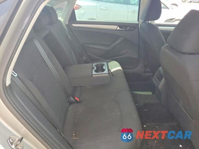 Zdjęcie 10 z 12 samochodu: 2013 VOLKSWAGEN PASSAT S VIN:1VWAP7A37DC071327 - miniatura