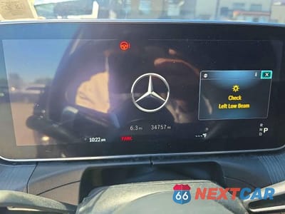 Zdjęcie 8 z 14 samochodu: 2023 MERCEDES-BENZ C 300 4MATIC VIN:W1KAF4HB2PR152986 - miniatura