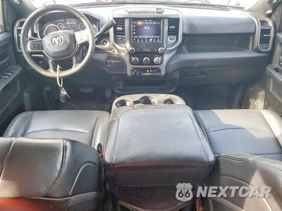 Zdjęcie 8 z 12 samochodu: 2021 RAM 3500 TRADESMAN VIN:3C63RRGL5MG690165 - miniatura