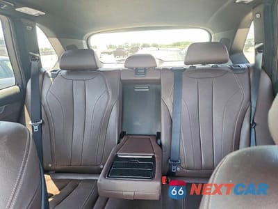 Zdjęcie 10 z 13 samochodu: 2016 BMW X5 XDR40E VIN:5UXKT0C5XG0S77254 - miniatura