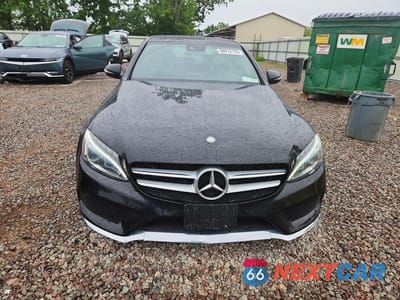 Piąte zdjęcie samochodu w środku: 2016 MERCEDES-BENZ C 300 4MATIC VIN:WDDWF4KB2GR143865 - miniatura