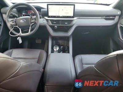 Zdjęcie 8 z 13 samochodu: 2026 FORD EXPLORER PLATINUM VIN:1FMUK8HH6TGA37470 - miniatura