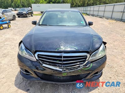 Piąte zdjęcie samochodu w środku: 2014 MERCEDES-BENZ E 350 4MATIC VIN:WDDHF8JB9EA906588 - miniatura
