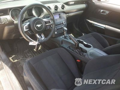 Zdjęcie 8 z 12 samochodu: 2019 FORD MUSTANG VIN:1FA6P8TH3K5122997 - miniatura
