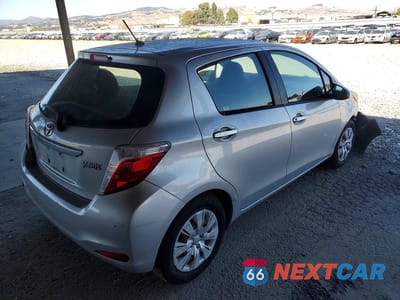 Trzecie zdjęcie samochodu z tyłu: 2014 TOYOTA YARIS 5-DOOR L FLEET VIN:VNKKTUD31EA007012 - miniatura