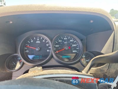 Zdjęcie 9 z 12 samochodu: 2010 CHEVROLET SILVERADO C1500 VIN:1GCPCPEXXAZ215452 - miniatura