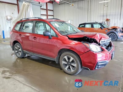 Czwarte zdjęcie samochodu z boku: 2018 SUBARU FORESTER 2.5I VIN:JF2SJABC3JH520930 - miniatura
