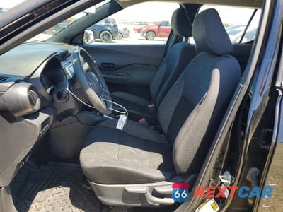 Zdjęcie 7 z 12 samochodu: 2020 NISSAN KICKS S VIN:3N1CP5BV6LL504867 - miniatura