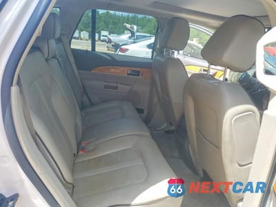 Zdjęcie 10 z 13 samochodu: 2014 LINCOLN MKX VIN:2LMDJ6JK0EBL14092 - miniatura