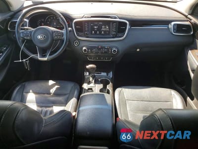 Zdjęcie 8 z 13 samochodu: 2018 KIA SORENTO EX VIN:5XYPHDA59JG347363 - miniatura