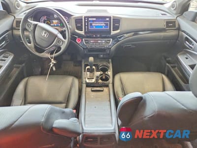 Zdjęcie 8 z 12 samochodu: 2017 HONDA RIDGELINE RTL VIN:5FPYK3F79HB016785 - miniatura