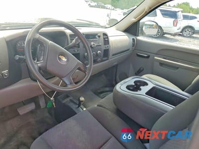 Zdjęcie 8 z 12 samochodu: 2013 CHEVROLET SILVERADO K1500 VIN:1GCNKPEA2DZ280225 - miniatura