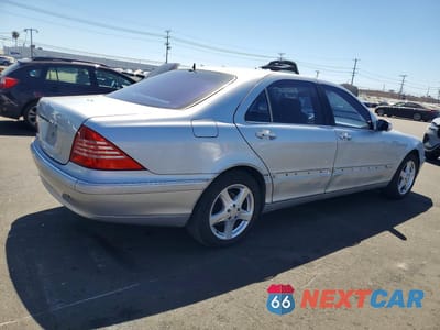 Trzecie zdjęcie samochodu z tyłu: 2004 MERCEDES-BENZ S 430 VIN:WDBNG70J34A409871 - miniatura