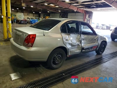 Trzecie zdjęcie samochodu z tyłu: 2005 HYUNDAI ELANTRA GLS VIN:KMHDN46D05U006123 - miniatura