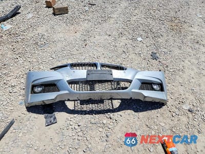 Zdjęcie 12 z 13 samochodu: 2018 BMW 330 XI VIN:WBA8D9C5XJA013348 - miniatura
