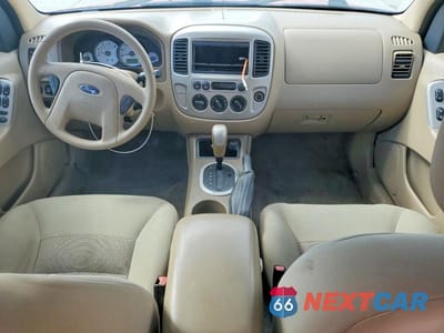 Zdjęcie 8 z 12 samochodu: 2006 FORD ESCAPE XLT VIN:1FMYU93196KC94054 - miniatura