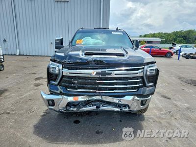 Piąte zdjęcie samochodu w środku: 2024 CHEVROLET SILVERADO K3500 LTZ VIN:2GC4YUEY4R1112480 - miniatura