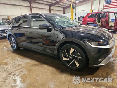 Czwarte zdjęcie samochodu z boku: 2025 HYUNDAI IONIQ 5 SE VIN:7YAKMDDC3SY000869 - miniatura