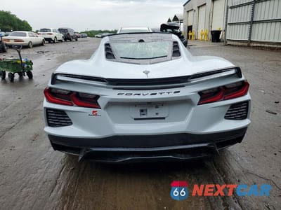 Zdjęcie 6 z 13 samochodu: 2020 CHEVROLET CORVETTE STINGRAY 3LT VIN:1G1Y82D46L5112015 - miniatura