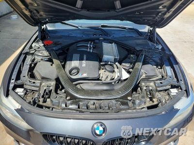 Zdjęcie 11 z 13 samochodu: 2016 BMW M4 VIN:WBS3R9C55GK336510 - miniatura