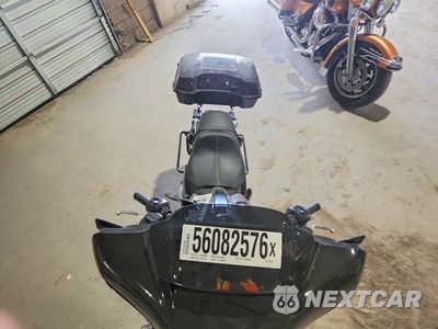 Piąte zdjęcie samochodu w środku: 2024 HARLEY-DAVIDSON FLHX VIN:1HD1KB719RB662085 - miniatura