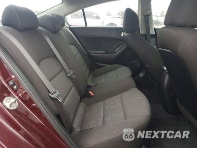 Zdjęcie 10 z 13 samochodu: 2018 KIA FORTE LX VIN:3KPFK4A79JE270490 - miniatura